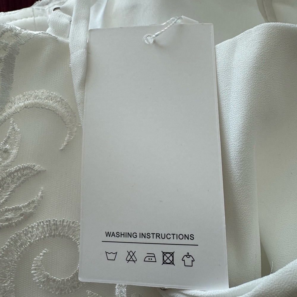 *Women's Thinyfull Ivory Lace Applique Halter Maxi Dress Size 14 NWOT - Picture 12 of 13